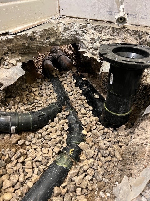 5 Signs You Should Call a Plumber for Drain Repairs