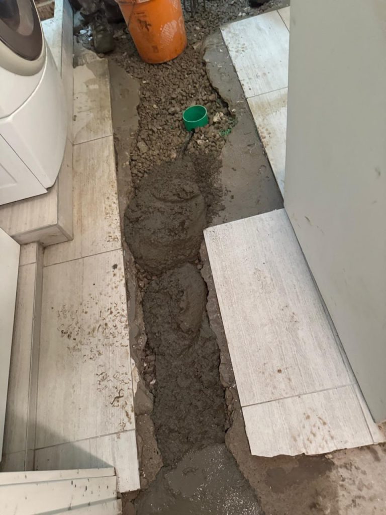 Trenchless Pipe Bursting & Sewer Upgrade at Brookmount Road, Toronto, ON